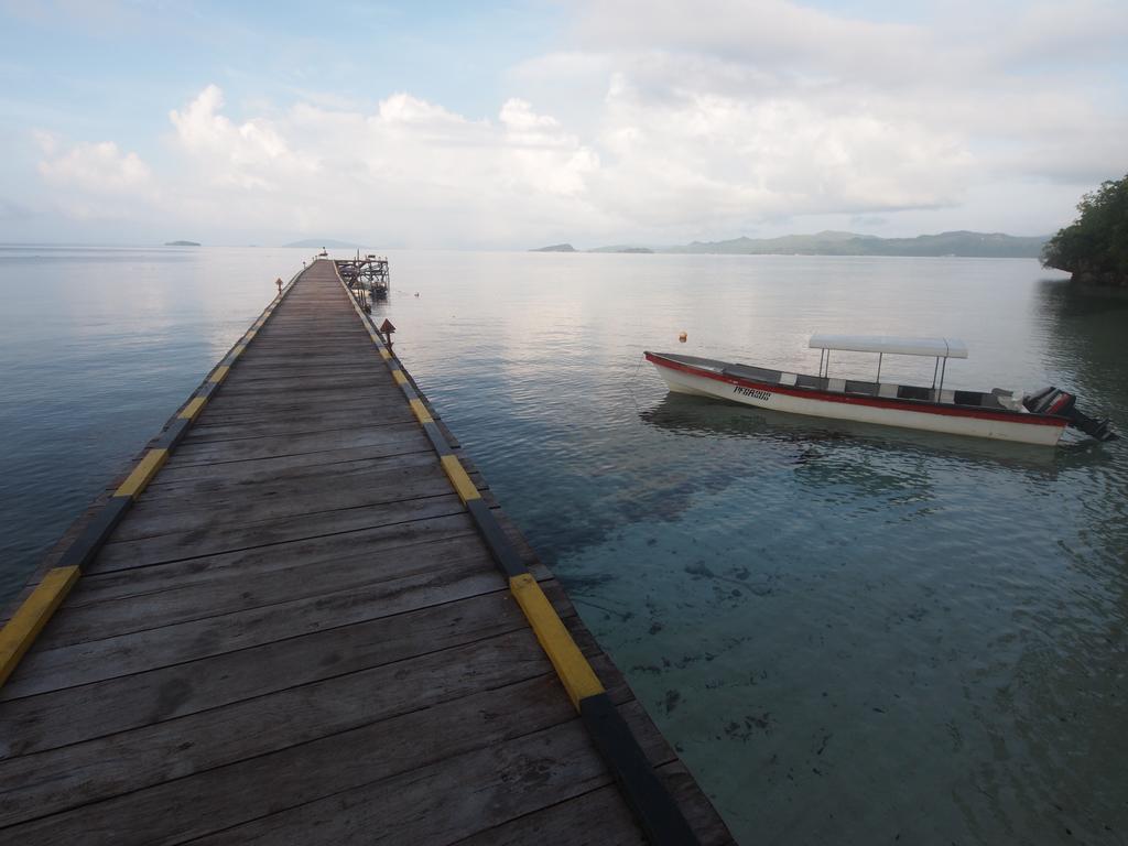 Raja Ampat Dive Resort Tapokreng Exterior foto