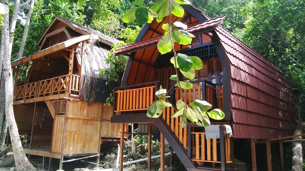 Raja Ampat Dive Resort Tapokreng Exterior foto